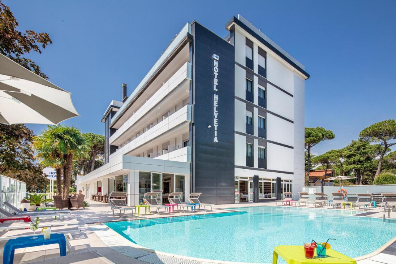 Hotel Helvetia Lignano Sabbiadoro Dış mekan fotoğraf